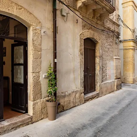 Casa Ariadne By Ortigia * Syracuse